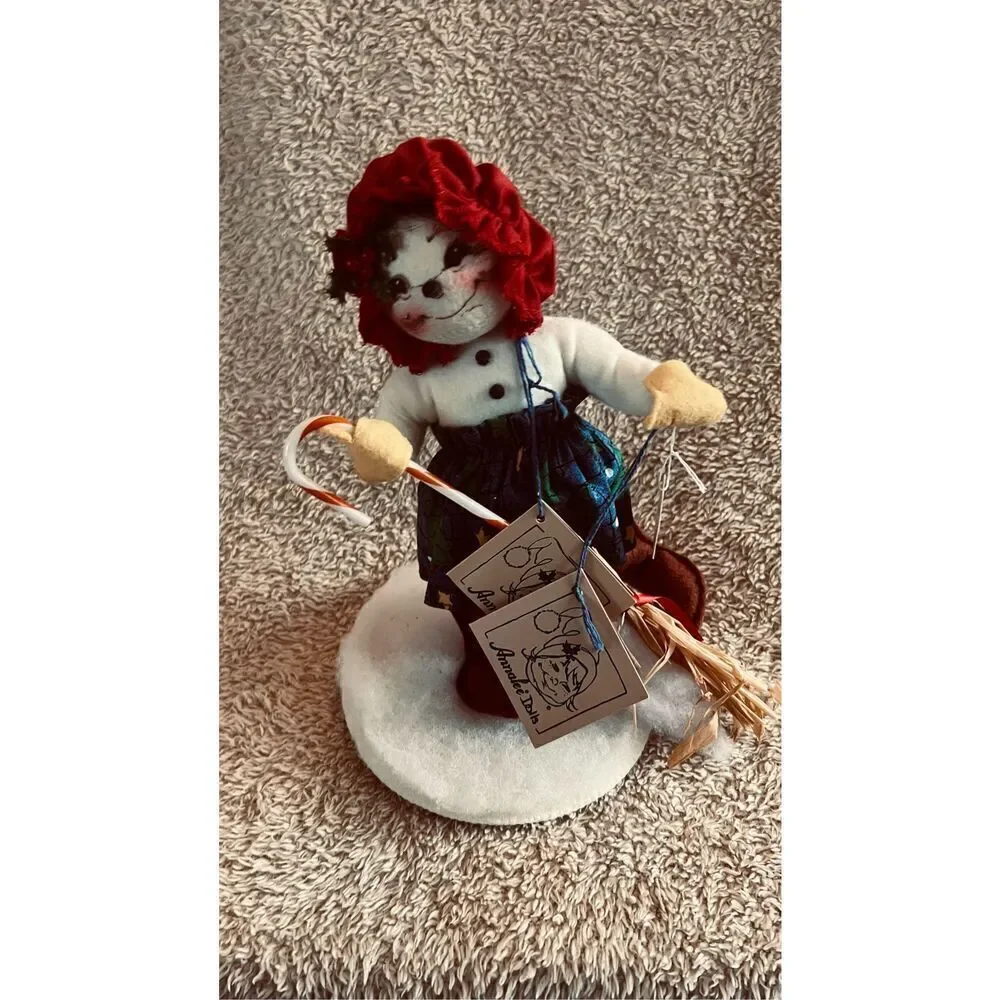 ANNALEE Doll Snow Man Candy Cane Sweeping 1998 10